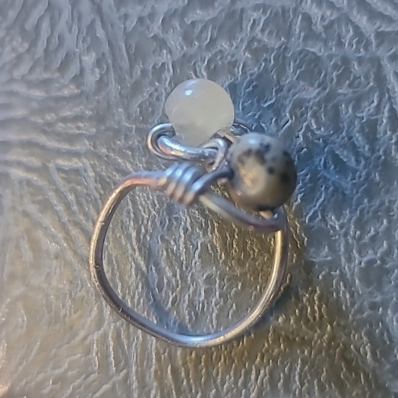 Handmade wire ring beaded - Picture 4 of 6